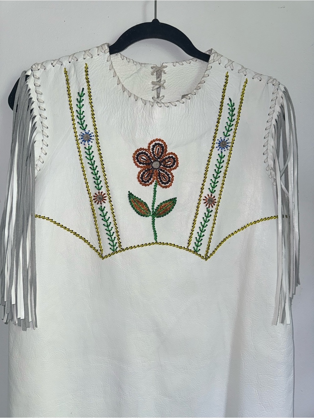 White Fringe Leather Dress with Floral Beadwork Size 10 Native - Picture 2 of 12